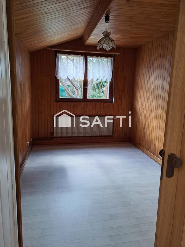 Maison - 92 m² - 6 pièces