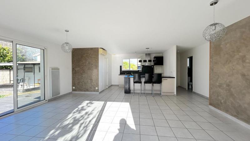 Maison - 83 m² - 4 pièces