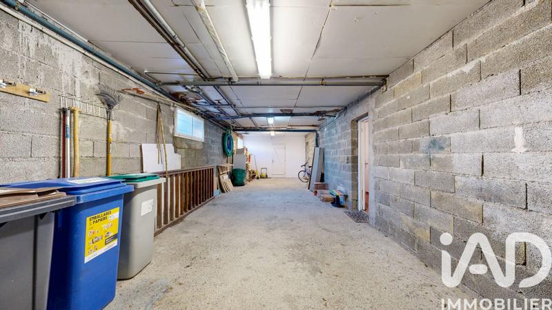 Maison - 220 m² - 7 pièces