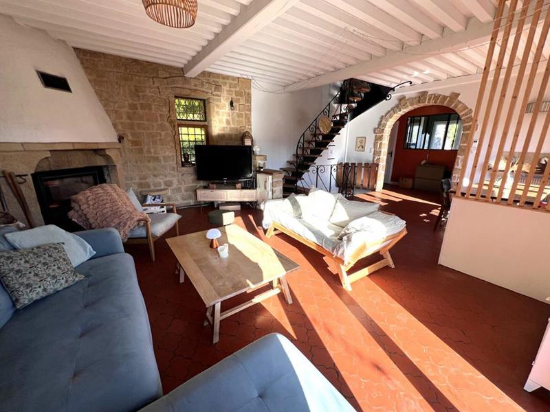 Maison - 183 m² - 7 pièces