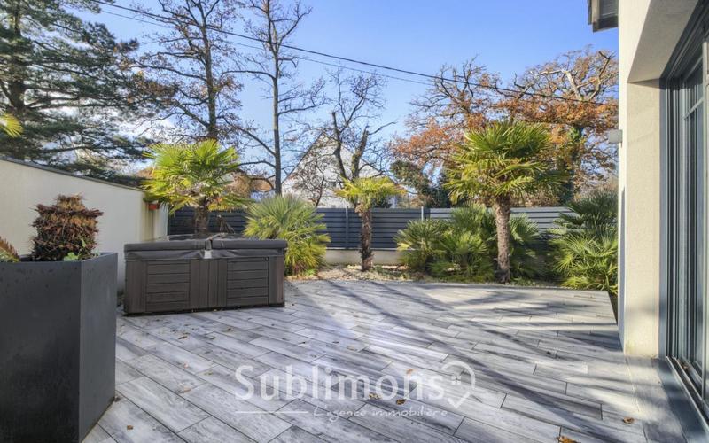 Maison - 76 m² - 4 pièces