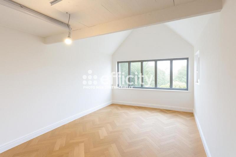 Maison - 151 m² - 7 pièces