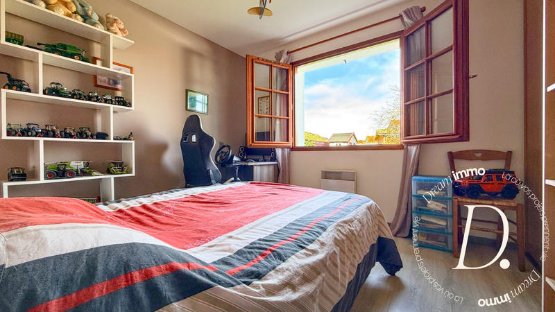 Maison - 103 m² - 5 pièces