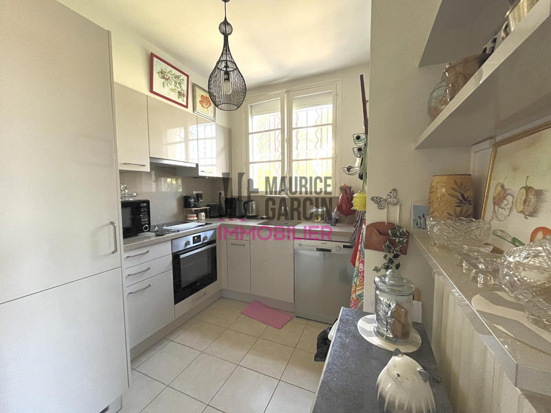 Maison - 111 m² - 6 pièces