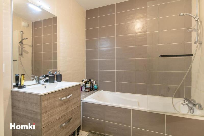 Appartement - 60 m² - 3 pièces