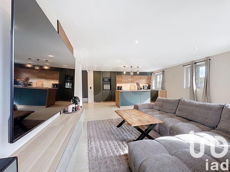 Duplex - 93 m² - 5 pièces