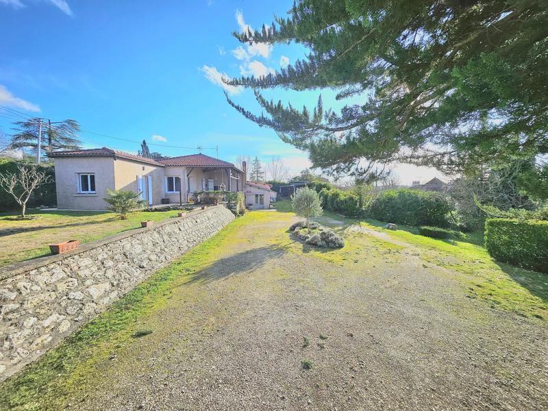 Maison - 139 m² - 6 pièces