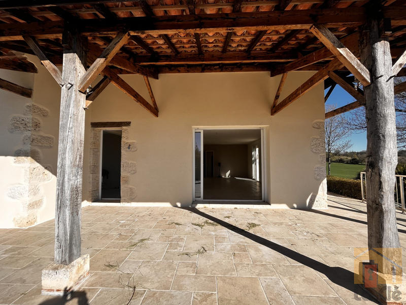 Maison - 145 m² - 4 pièces