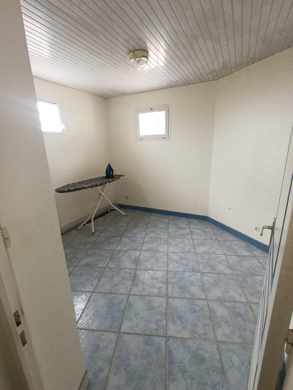 Maison - 363 m² - 8 pièces