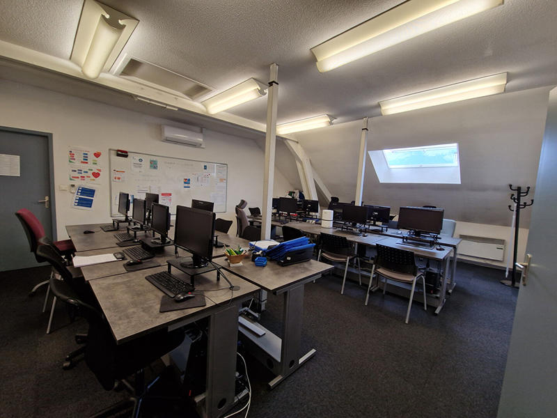 Local d'activité / Entrepôt - 513 m²