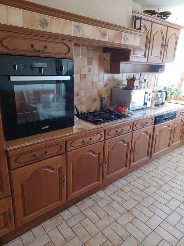 Propriété - 6 400 m² - 5 pièces