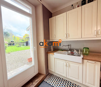 Maison - 230 m² - 7 pièces