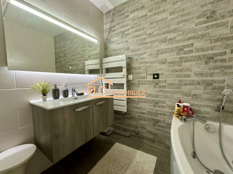 Maison - 112 m² - 6 pièces