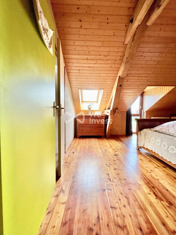 Maison - 262 m² - 14 pièces