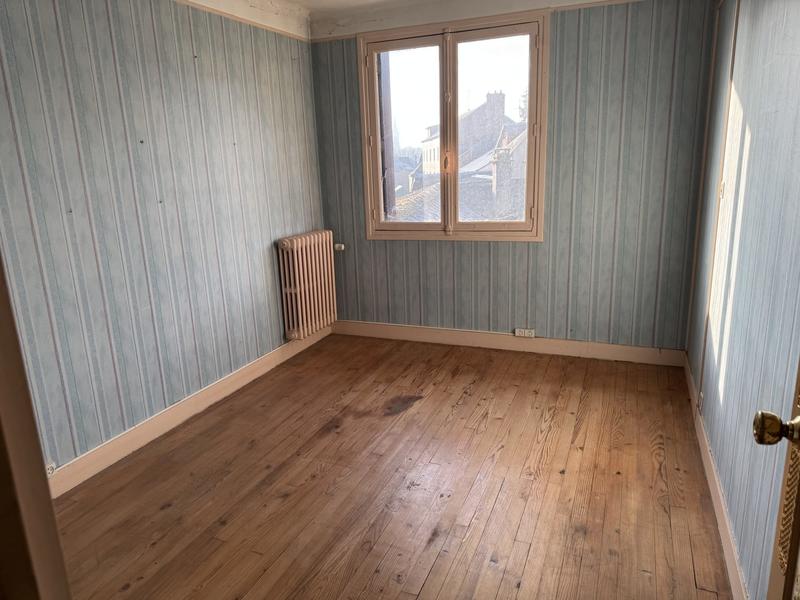 Maison - 175 m² - 7 pièces