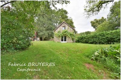 Propriété - 167 m² - 6 pièces