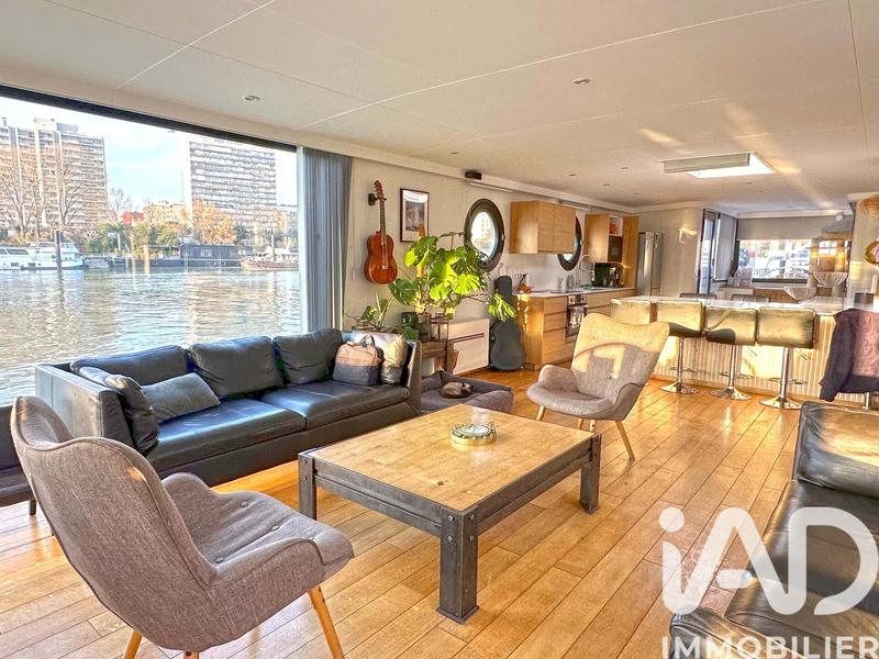 Appartement - 200 m² - 7 pièces