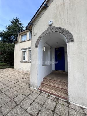 Maison - 143 m² - 6 pièces
