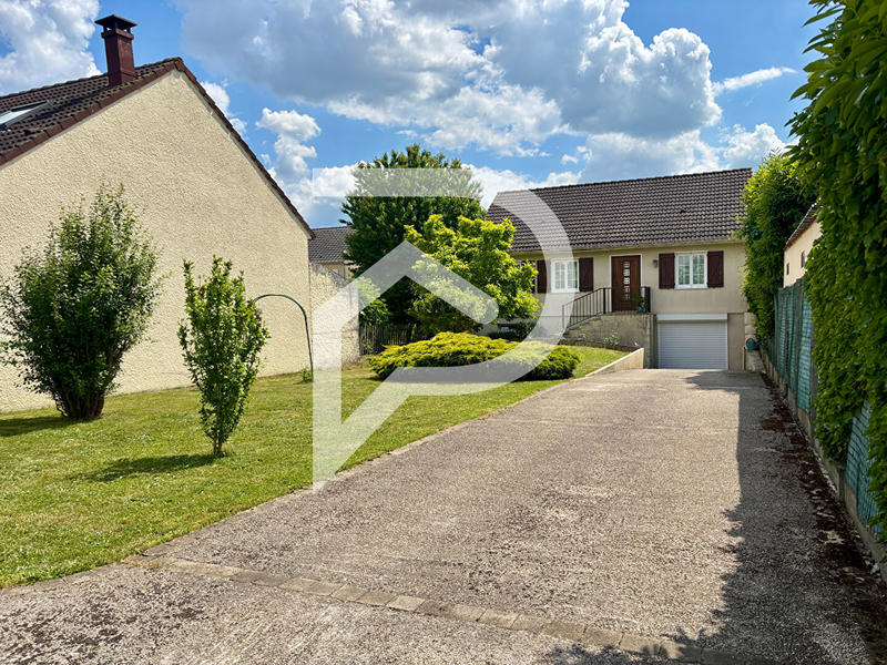 Maison - 87 m² - 5 pièces