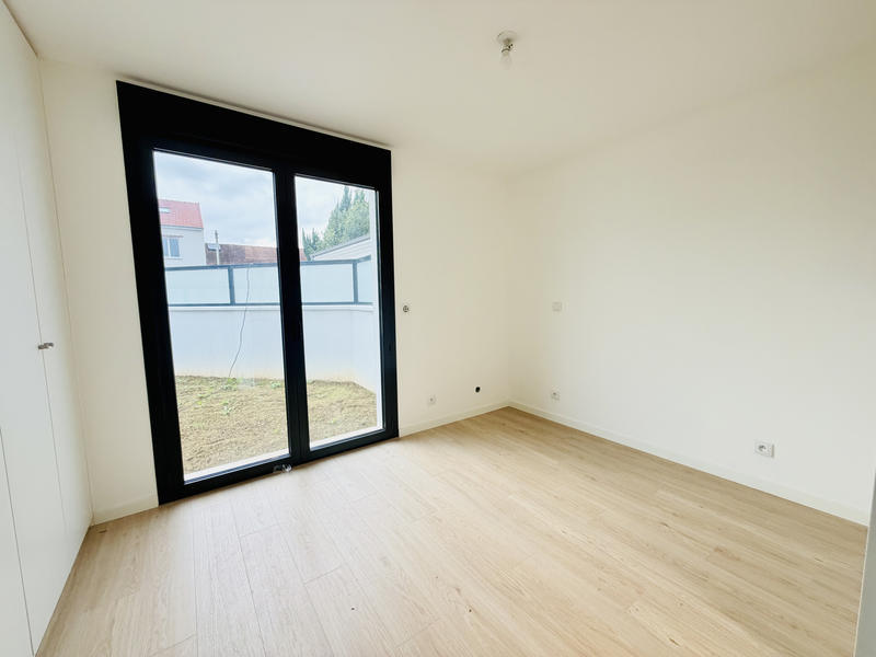 Maison - 99 m² - 4 pièces