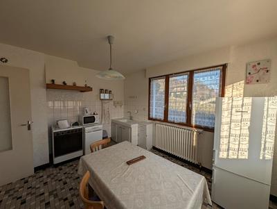 Maison - 82 m² - 3 pièces