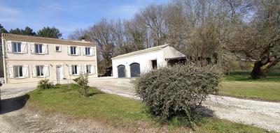 Maison - 182 m² - 6 pièces