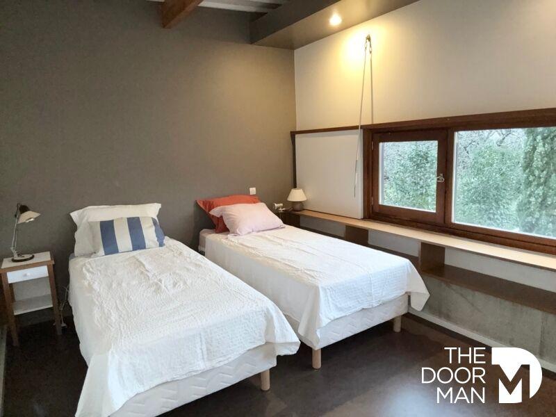 Maison d'architecte - 212 m² - 6 pièces