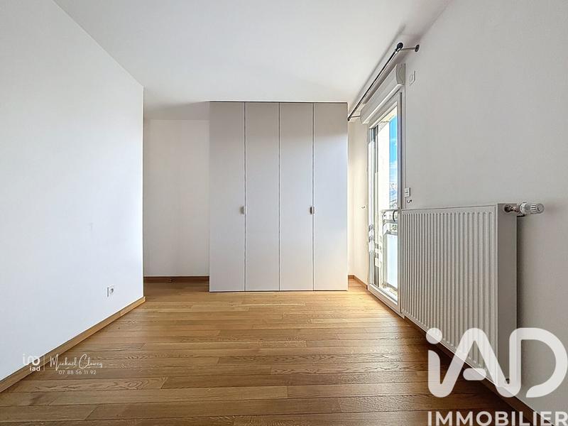 Appartement - 81 m² - 3 pièces