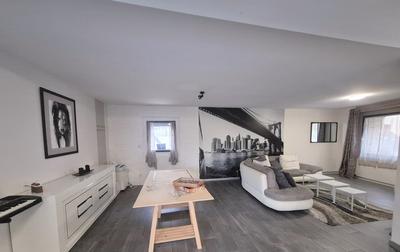 Maison - 176 m² - 6 pièces