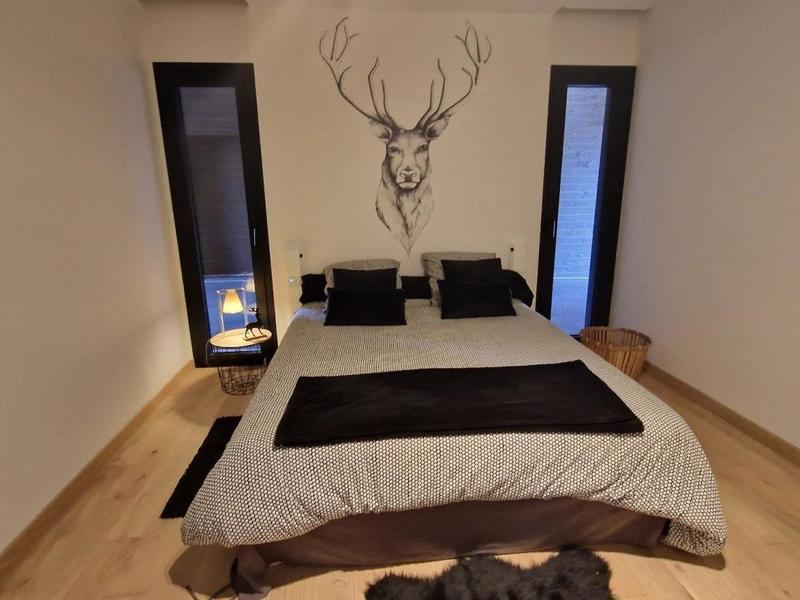 Maison de bois - 174 m² - 5 pièces