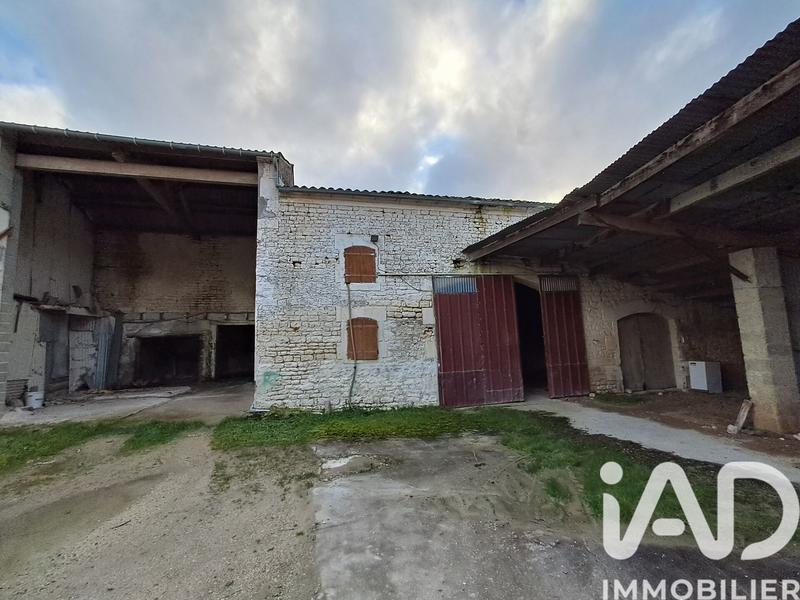 Ferme - 149 m² - 2 pièces