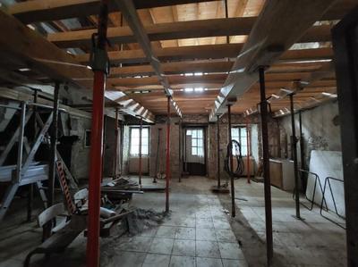 Maison ancienne - 85 m² - 3 pièces