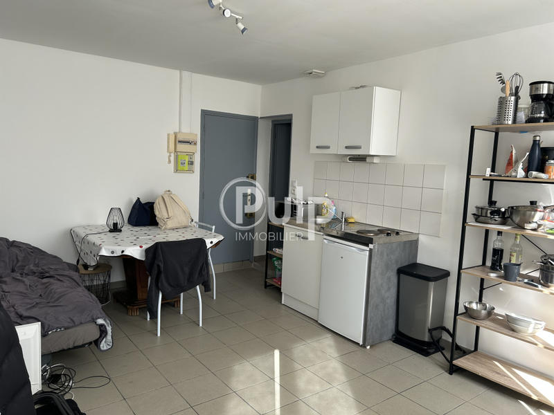 Studio - 22 m² - 2 pièces