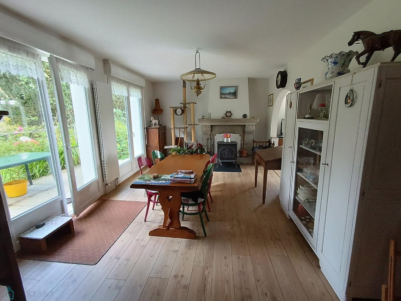 Maison - 97 m² - 7 pièces