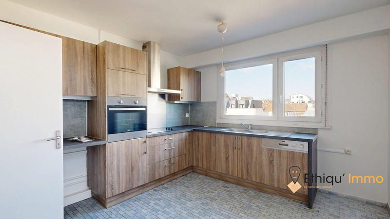 Appartement - 83 m² - 3 pièces