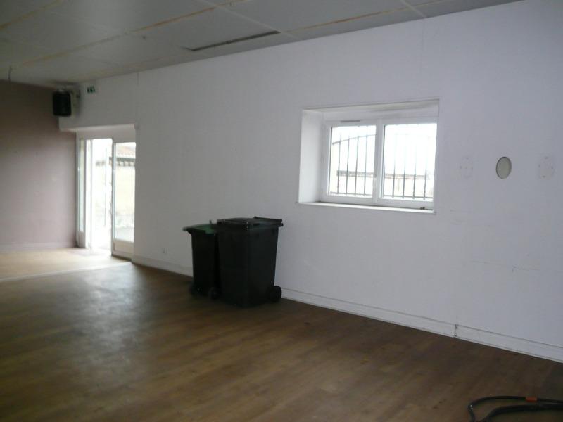 Local commercial - 177 m² - 4 pièces