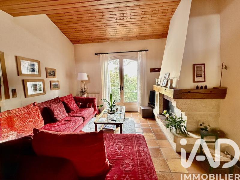 Maison - 215 m² - 7 pièces