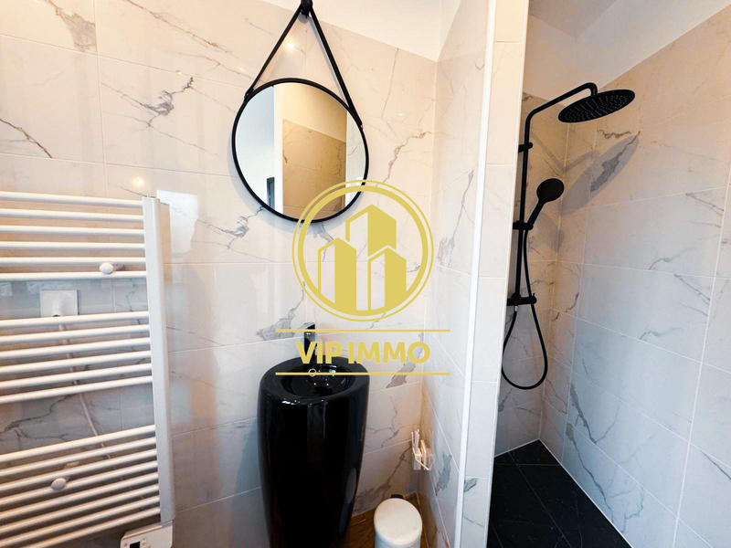 Maison - 120 m² - 7 pièces