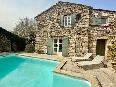 Mas - 180 m² - 6 pièces