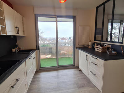 Appartement - 79 m² - 4 pièces