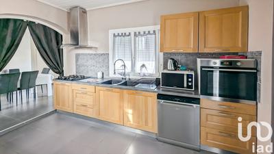 Maison - 105 m² - 5 pièces