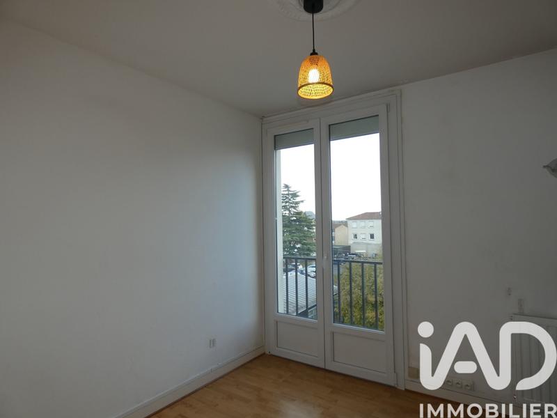 Appartement - 81 m² - 3 pièces