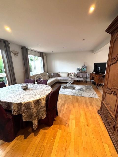 Maison - 114 m² - 6 pièces