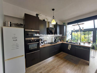 Maison - 85 m² - 5 pièces