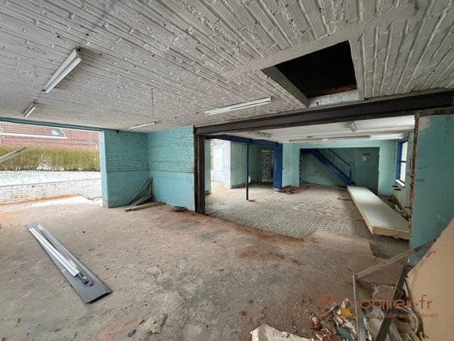 Maison ancienne - 140 m² - 1 pièce