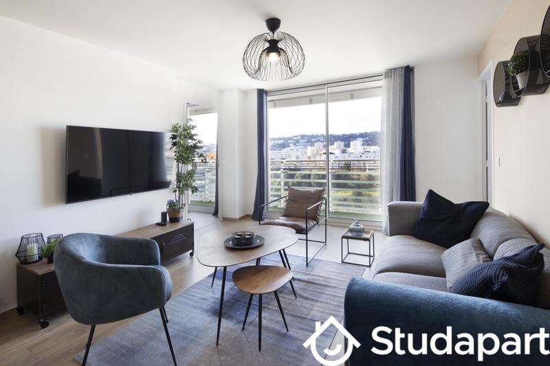 Chambre - 9 m² - 1 pièce