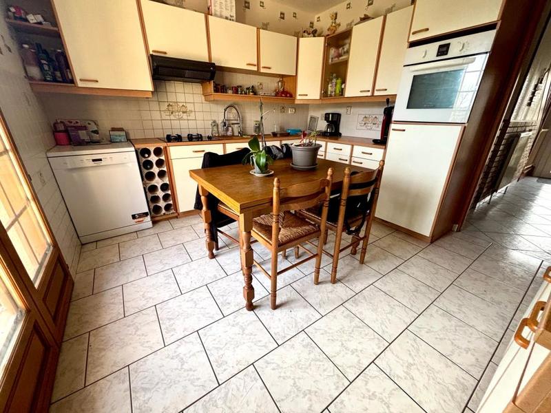 Maison - 110 m² - 4 pièces