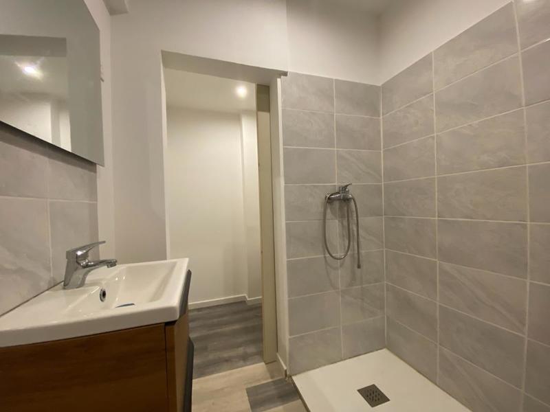 Local commercial - 51 m² - 3 pièces