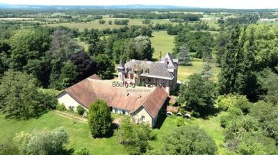 Château - 808 m² - 18 pièces