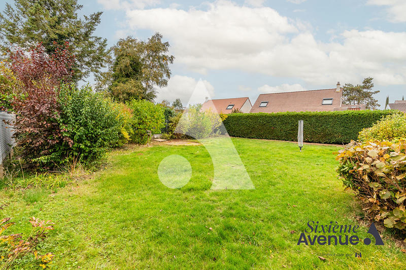 Maison - 98 m² - 4 pièces